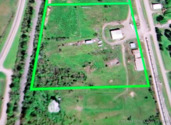 Listing Image #2 - Others for sale at 209 128 Highway, Heavener OK 74937