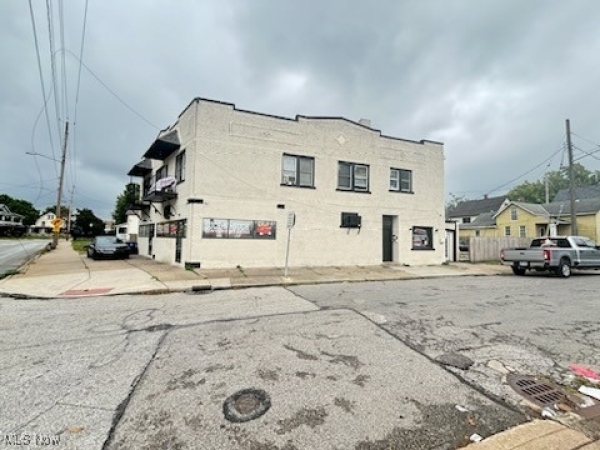 Listing Image #3 - Others for sale at 6802 Harvard Avenue, Cleveland OH 44105