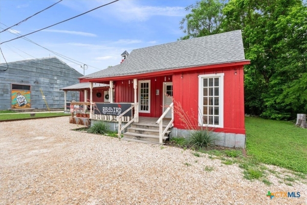 Listing Image #2 - Others for sale at 112 Royal Street, Salado TX 76571