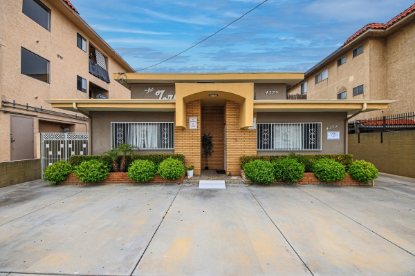 Listing Image #1 - Multi-family for sale at 4379 W 141st Street, Hawthorne CA 90250