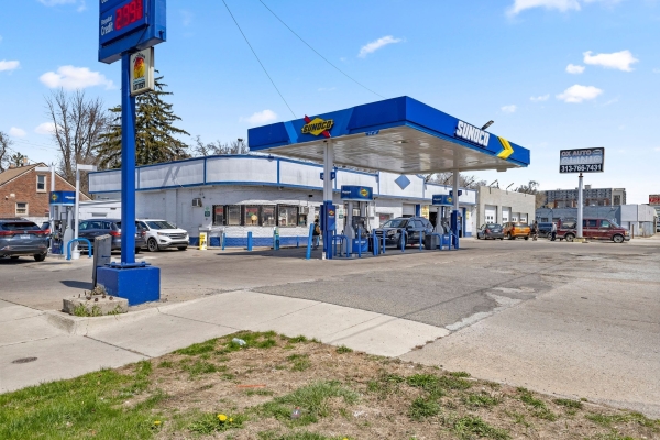Listing Image #2 - Others for sale at 20630 W 7 Mile Road, Detroit MI 48219