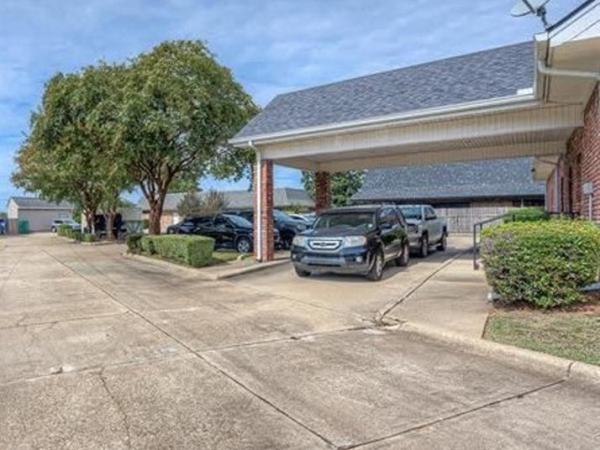 Listing Image #3 - Industrial for sale at 8870 Youree Drive, Shreveport LA 71115