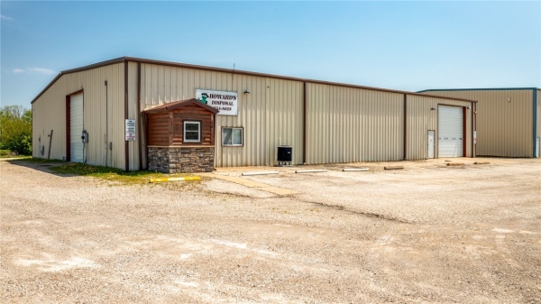Listing Image #2 - Others for sale at 2822 N County Road 330e, Mattoon IL 61938