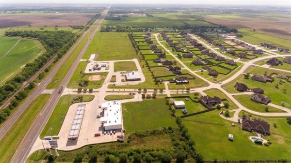 Listing Image #2 - Land for sale at 14811 Hwy. 90, Beaumont TX 77713