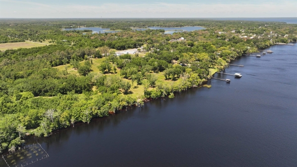 Listing Image #1 - Land for sale at 2570 S Highway 17, Crescent City FL 32112