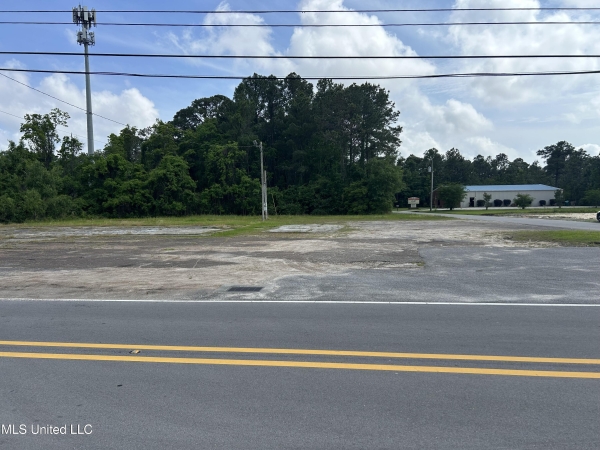 Listing Image #1 - Land for sale at 1917 Highway 90, Gautier MS 39553