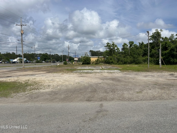 Listing Image #2 - Land for sale at 1917 Highway 90, Gautier MS 39553
