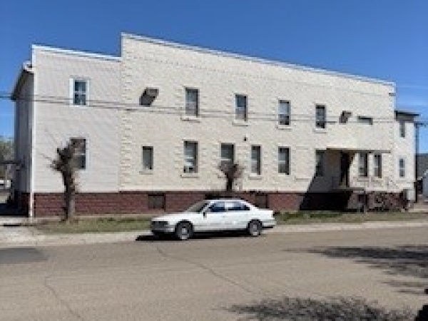 Listing Image #1 - Multi-family for sale at 701 N Montana Ave, Miles City MT 59301