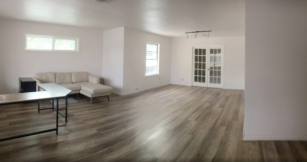 Listing Image #2 - Others for sale at 2602 Campbell Rd, Houston TX 77080