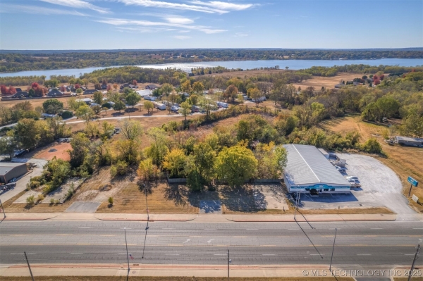 Listing Image #1 - Land for sale at 2100 Hwy 59, Grove OK 74344