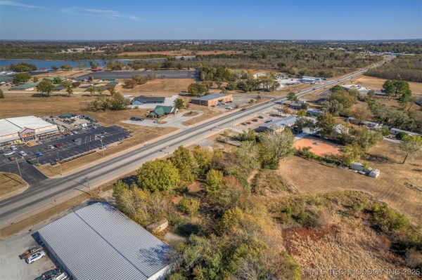 Listing Image #3 - Land for sale at 2100 Hwy 59, Grove OK 74344