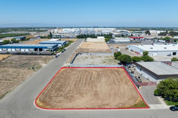 Listing Image #2 - Land for sale at 1111 Premier Drive, Ceres CA 95307