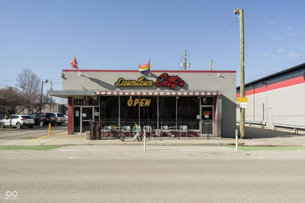 Listing Image #1 - Others for sale at 822 N Illinois Street, Indianapolis IN 46204