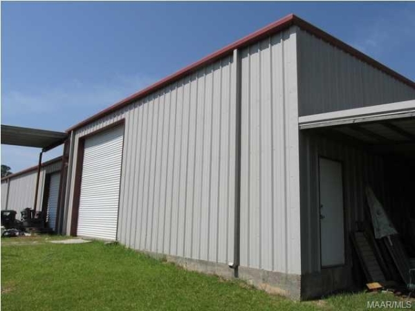 Listing Image #2 - Industrial for sale at 832 Central Road, Eclectic AL 36024
