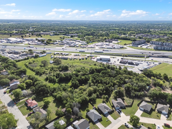 Listing Image #3 - Land for sale at 4901 N IH 35, Lacy Lakeview TX 76705