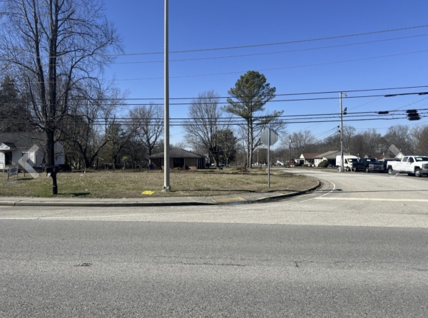 Listing Image #1 - Others for sale at 1909 N Main St, Shelbyville TN 37160