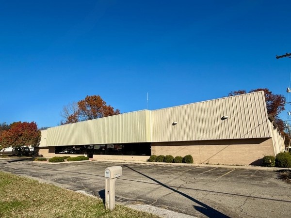 Listing Image #3 - Retail for sale at 2439 S 11th Street, Niles MI 49120