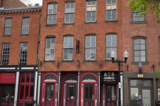 Retail property for sale in St. Louis, MO