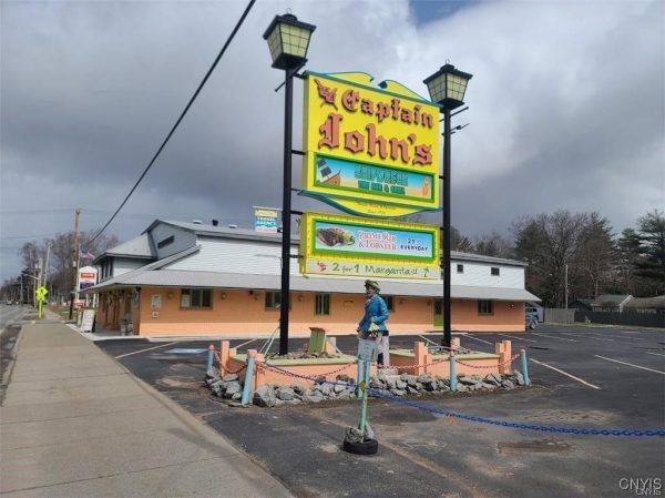 Listing Image #1 - Retail for sale at 1424 Main Street, Sylvan Beach NY 13157
