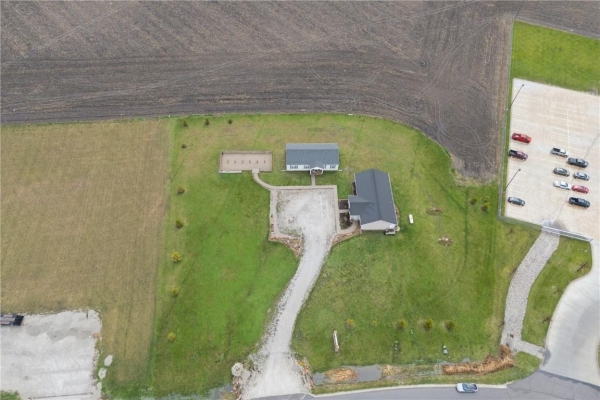 Listing Image #2 - Others for sale at 5358 Hutton Drive, Urbana IA 52345