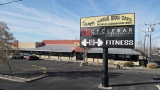 Retail for sale in Albuquerque, NM