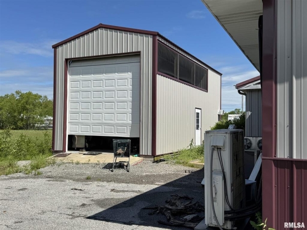 Listing Image #2 - Others for sale at 97 Redbud Road, Vienna IL 62995