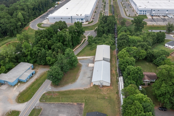Listing Image #3 - Industrial for sale at 707 Cason St, Belmont NC 28012