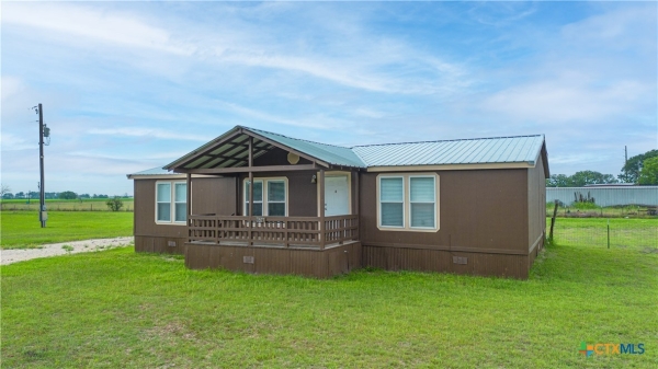 Listing Image #2 - Others for sale at 5677 and 5671 Huber Road, Seguin TX 78155