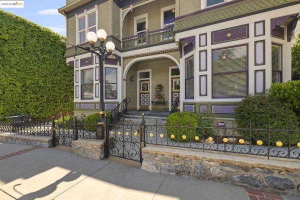 Listing Image #1 - Others for sale at 124 N Washington St, Sonora CA 95370