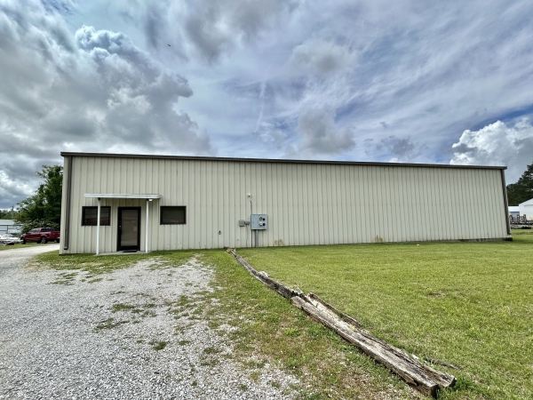 Listing Image #2 - Industrial for sale at 908 Lincoln Street, Manchester TN 37355