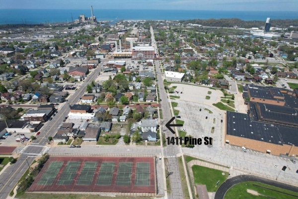 Listing Image #3 - Retail for sale at 1411 Pine Street, Michigan City IN 46360