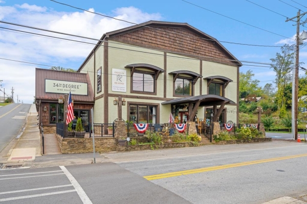 Listing Image #2 - Others for sale at 146 Depot Street, Blue Ridge GA 30513