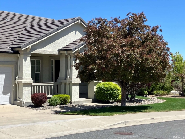 Listing Image #2 - Others for sale at 2135 Kingman Court, Reno NV 89511