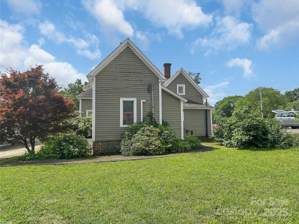 Listing Image #3 - Office for sale at 303 E King Street, Kings Mountain NC 28086