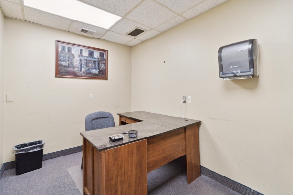 Listing Image #2 - Others for sale at 2375 Professional Heights Dr 210, Lexington KY 40503
