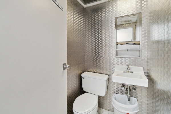 Listing Image #3 - Others for sale at 2375 Professional Heights Dr 210, Lexington KY 40503