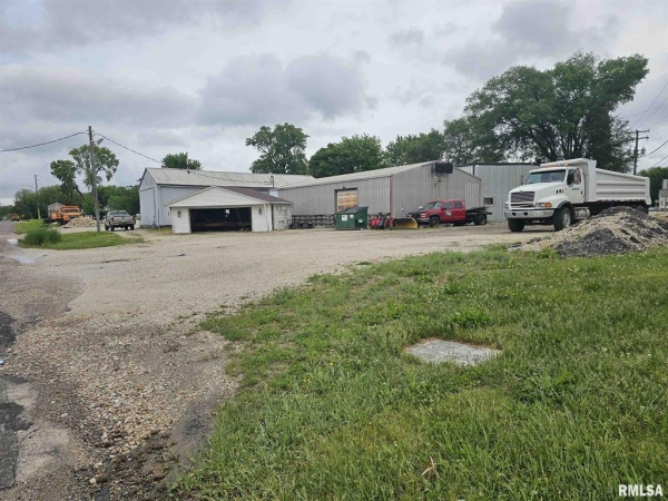 Listing Image #1 - Others for sale at 945 Monmouth Boulevard, Galesburg IL 61401