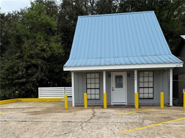Listing Image #1 - Retail for sale at 585 S Morrison Street, Hammond LA 70403