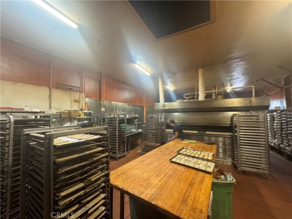 Listing Image #3 - Retail for sale at 4026 Gage Avenue, BELL CA 90201