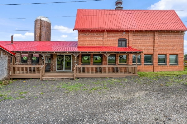Listing Image #2 - Others for sale at 4241 Lee Highway, Pulaski VA 24301