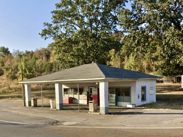Listing Image #3 - Others for sale at 1051 Main Street, Clarksville, AR 72830