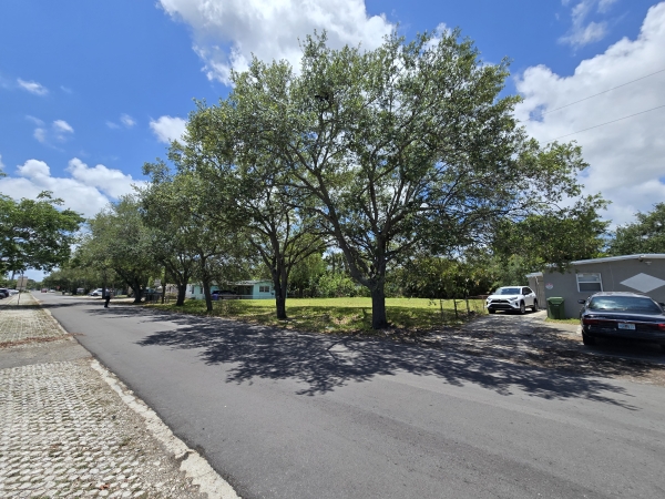 Listing Image #2 - Land for sale at 833-839 NW 12th Ave, Fort Lauderdale FL 33311