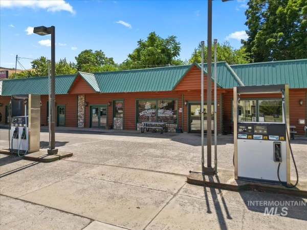 Listing Image #1 - Others for sale at 90 2nd Street, Asotin WA 99402