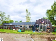 Industrial property for sale in Ithaca, MI