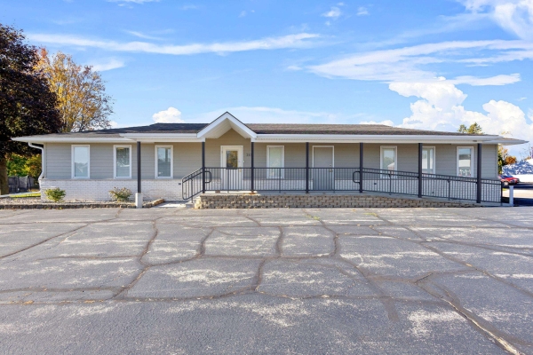 Listing Image #1 - Others for sale at 2131 Calumet Drive, New Holstein WI 53061