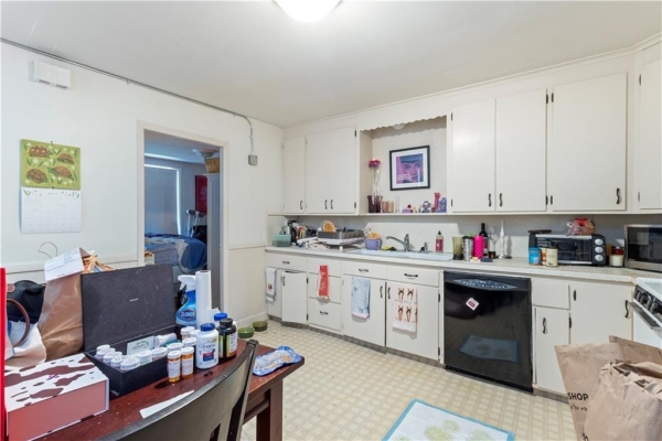 Listing Image #2 - Others for sale at 176 Williams, Providence RI 02906