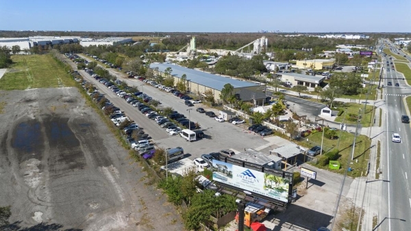 Listing Image #2 - Others for sale at 7350 Narcoossee Rd, Orlando FL 32822