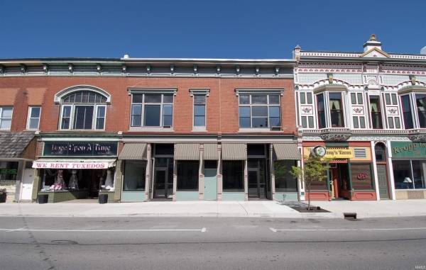 Listing Image #2 - Others for sale at 211/213 S Main Street, Kendallville IN 46755