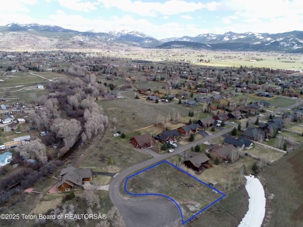 Listing Image #2 - Others for sale at 8082 CUTTHROAT Lane, Victor ID 83455