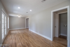 Listing Image #3 - Others for sale at 635 Oakleigh Avenue, Gulfport MS 39507